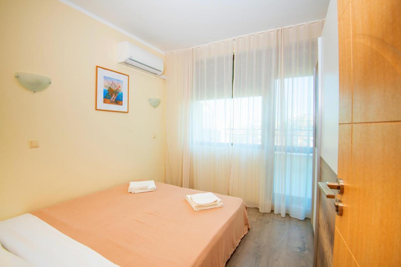 Evi 2 * Pomorie