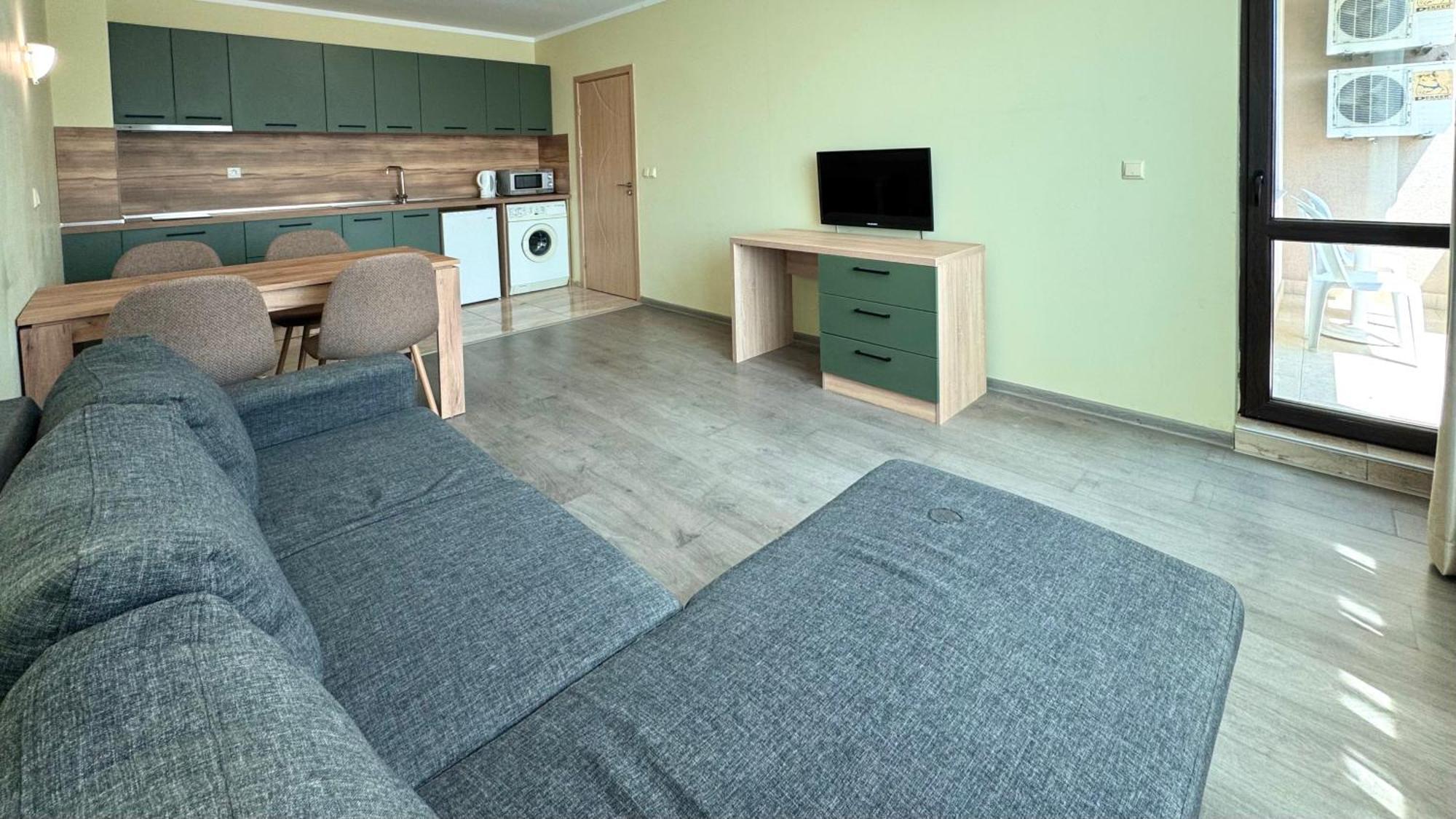 Apartment Evi 2 *
