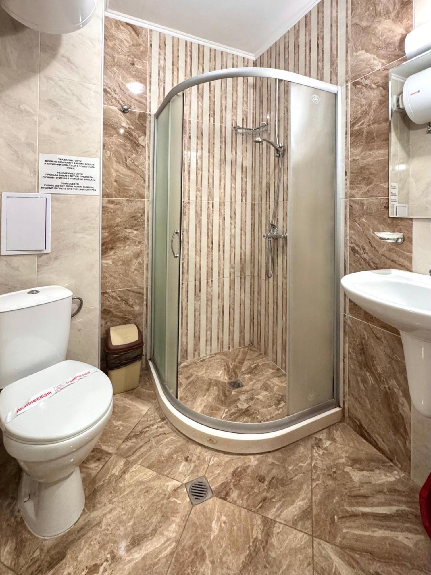 Evi 2 Apartment
